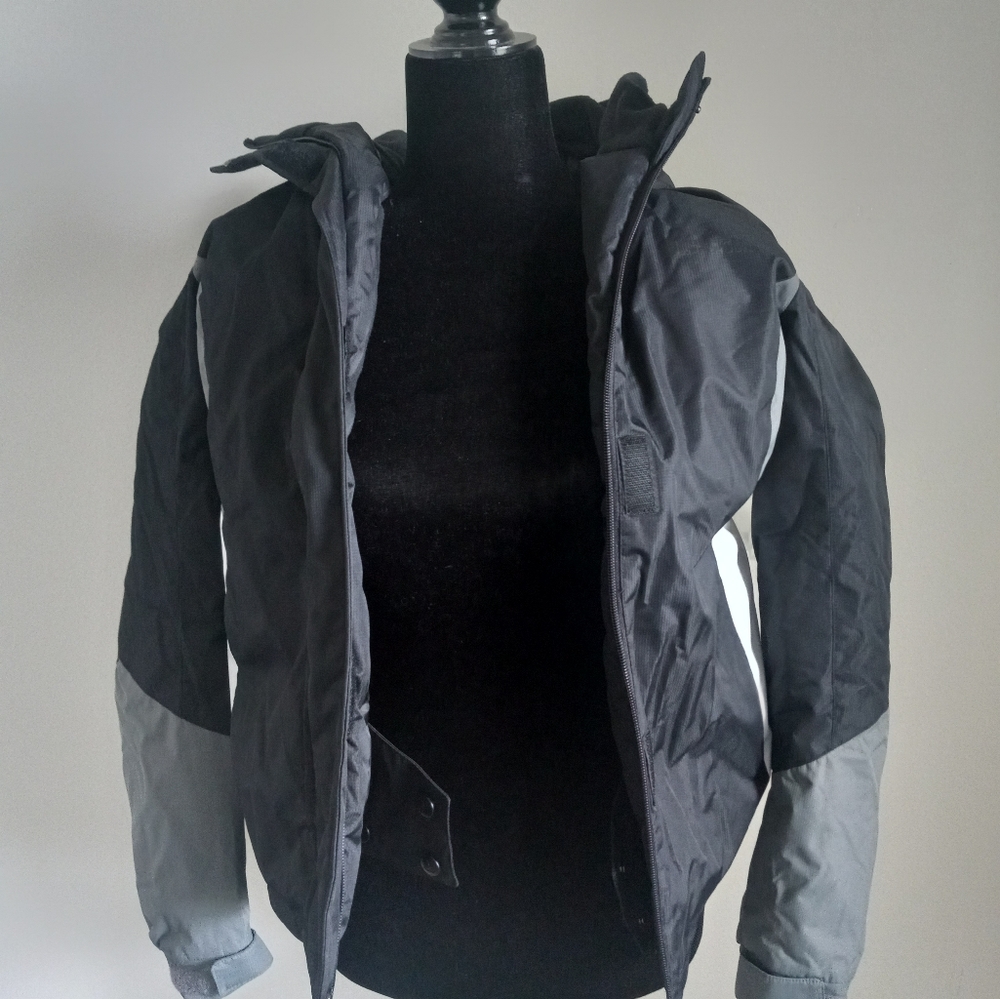 New!! Mountain Warehouse water resistant ski coat size 4